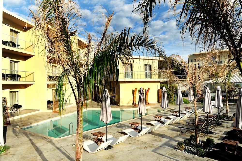 Sikyon Coast Hotel And Resort 자일로카스트론 외부 사진